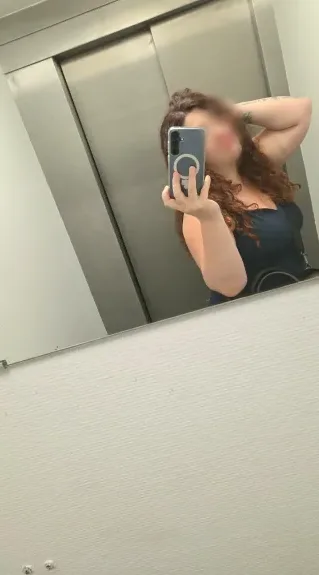 Cornelia, 34