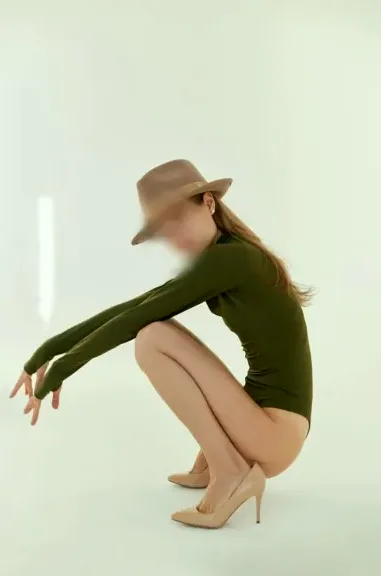 Denise, 30